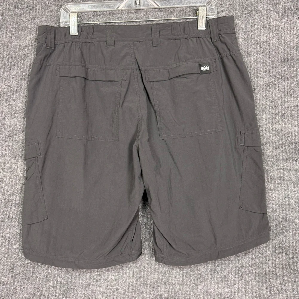 REI Pants Mens 38x36 Fits 38x34 Gray Relaxed Fit Hiking Cargo Convertible Shorts